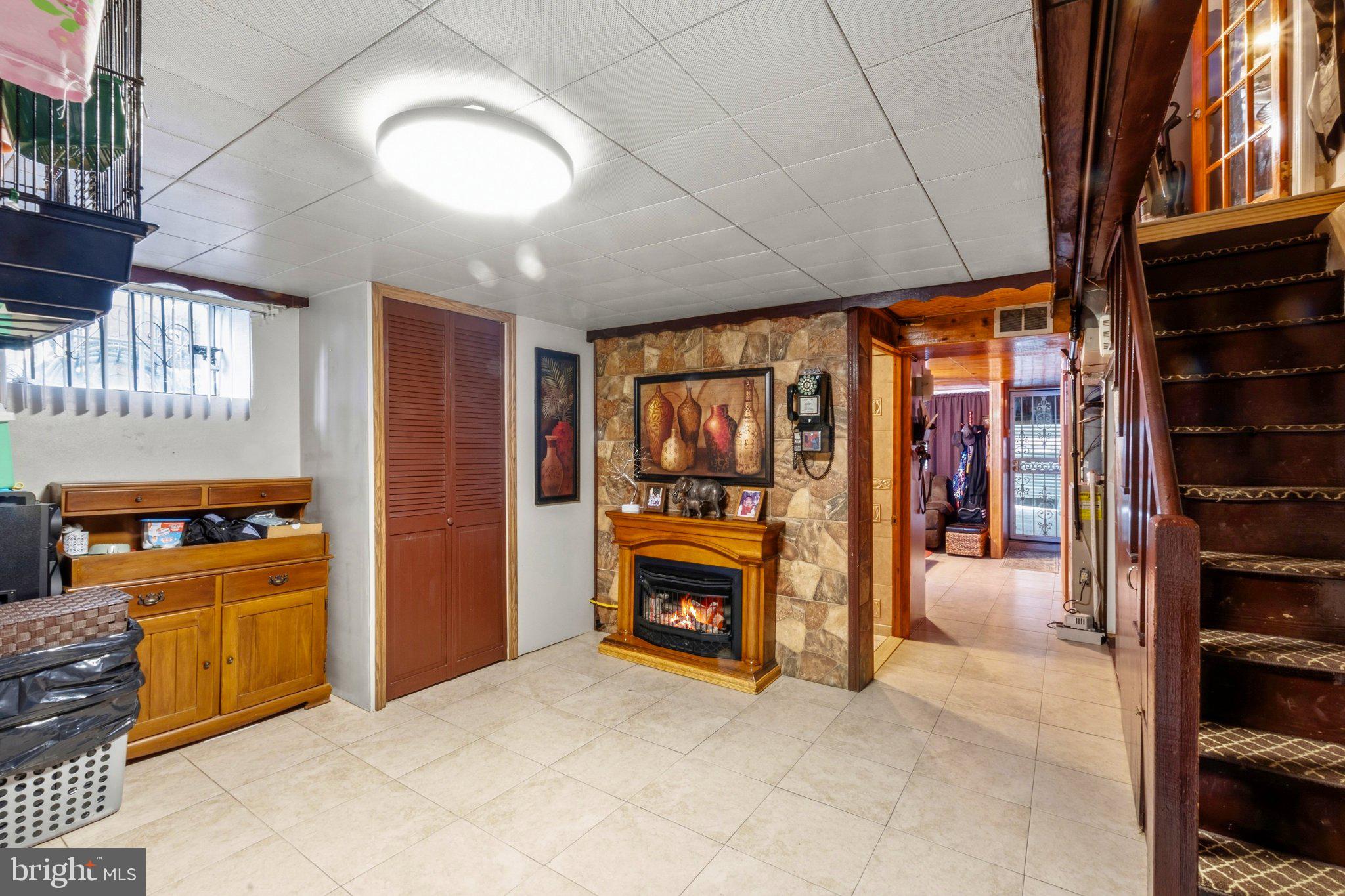 701 Marwood Road Philadelphia, PA 19120 - Photo 12 of 27 Gallery Image 12