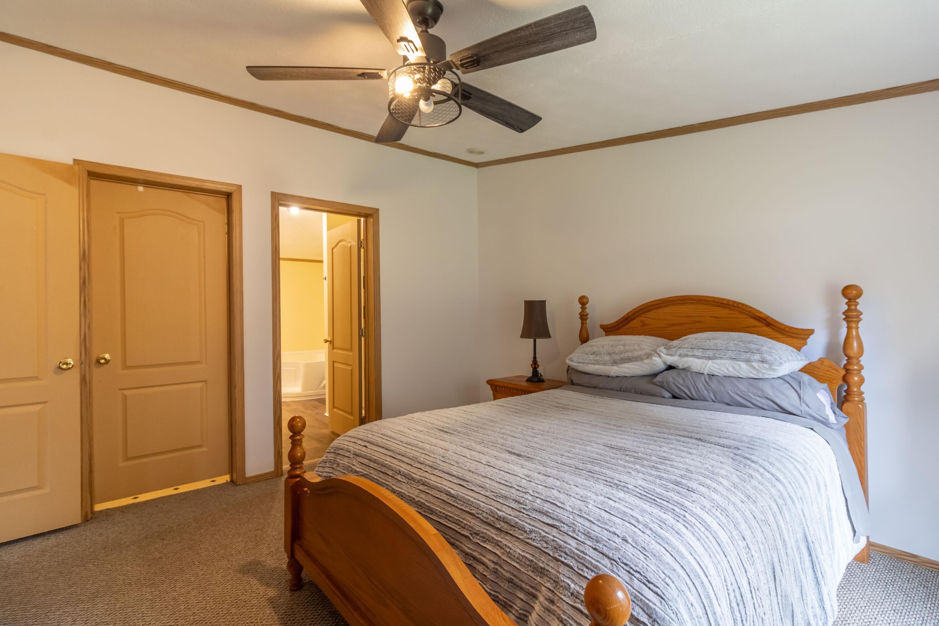 352 Pout Town Road Stockton Springs, ME 04981 - Photo 43 of 54 352 Pout Town Interiors-26