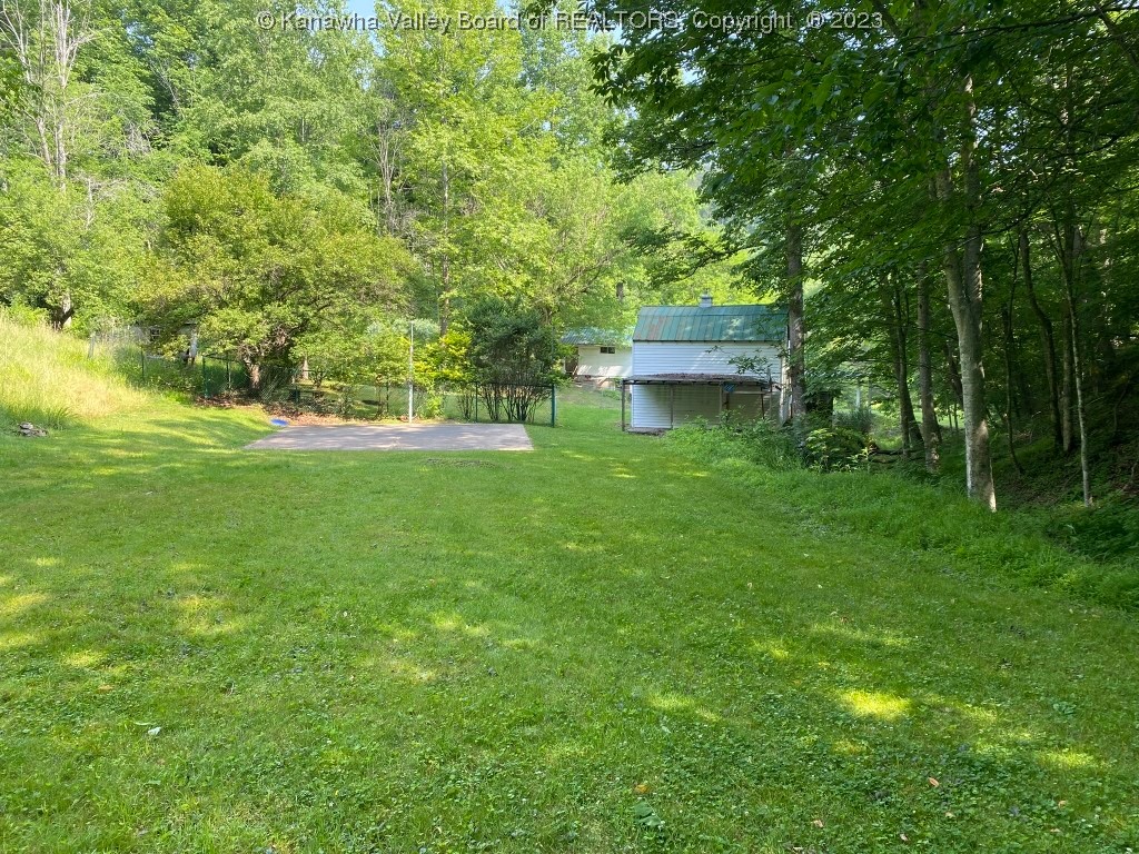 529 Bryan Br Road St. Albans, WV 25177 - Photo 13 of 40 Gallery Image 13