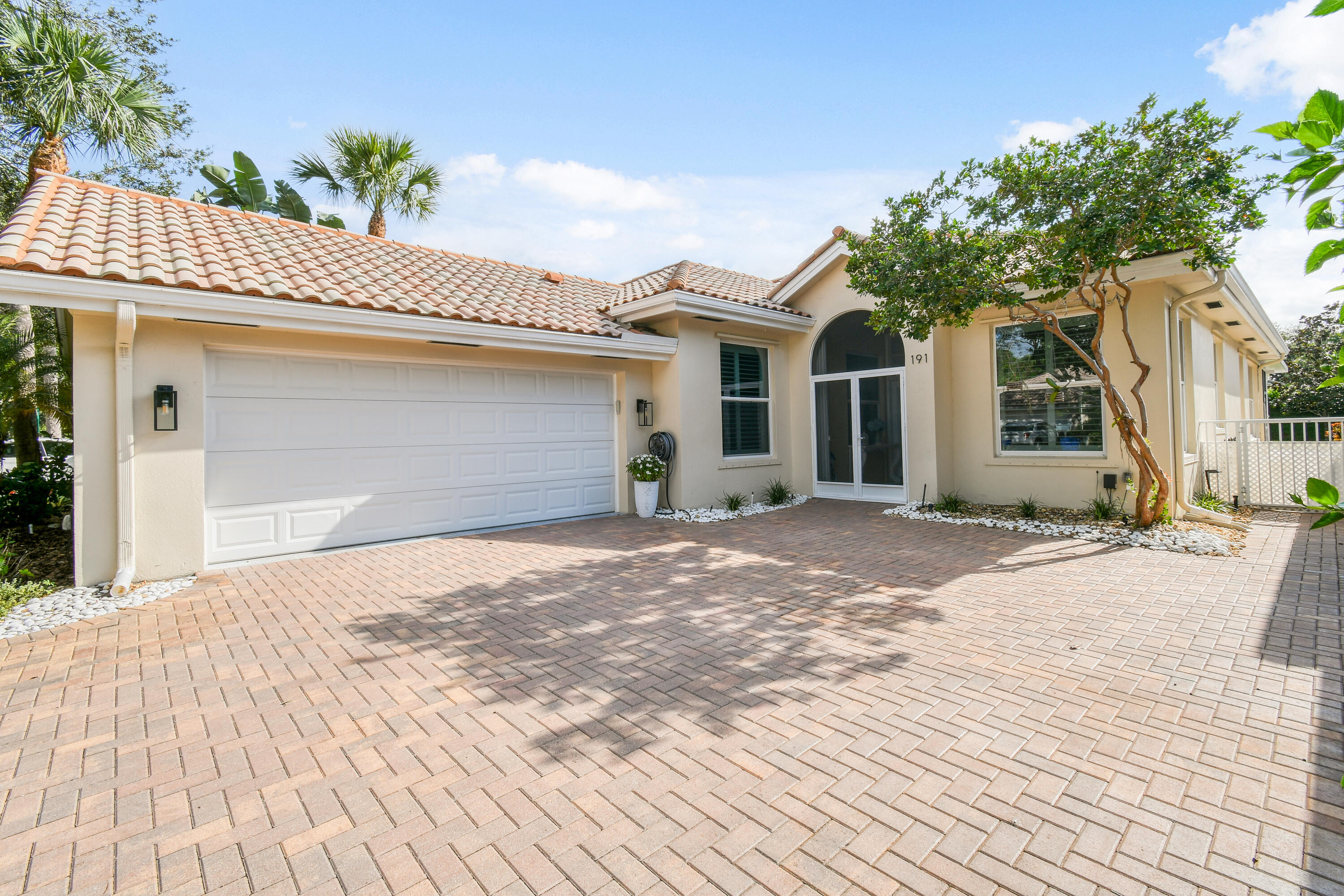191 Hampton Circle Jupiter, FL 33458 - Photo 3 of 39 N3_DSC_3350