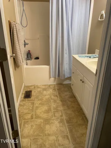 $600,000 | 1012 Grindstaff Avenue, Unit 51, Elizabethton, TN 37643