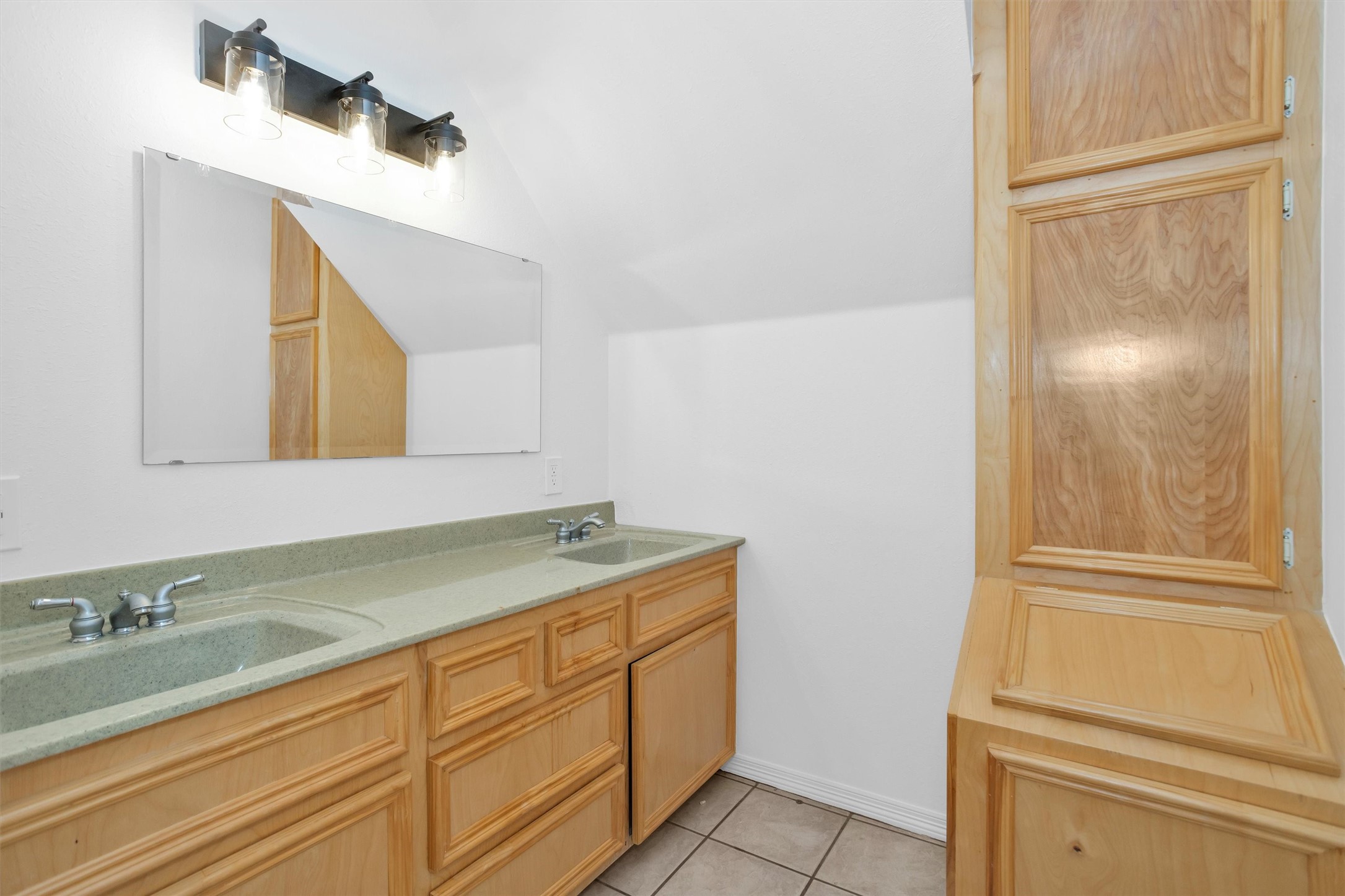 14657 Cedar Ln Loop Willis, TX 77378 - Photo 22 of 33