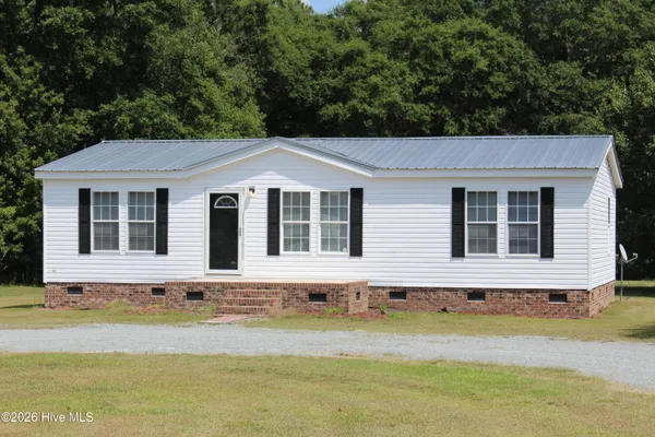 $199,000 | 108 Country Farm Lane, Beulaville, NC 28518