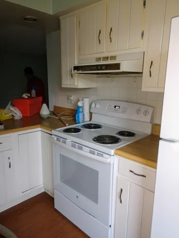 $254,000 | 13434 Highway 40, Gobles, MI 49055