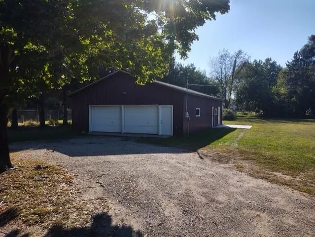 $254,000 | 13434 Highway 40, Gobles, MI 49055