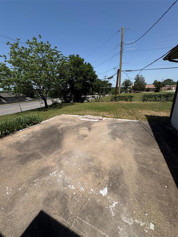 2306 Greenland Drive Dallas, TX 75228 - Photo 11 of 18 a view of a garden with a tree