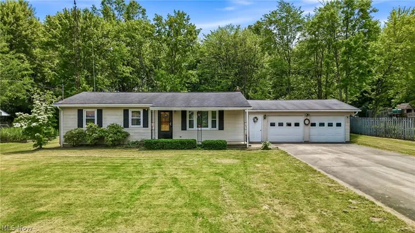 $225,000 | 1280 Sterling Drive, Cortland, OH 44410