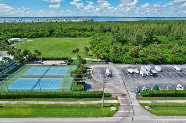 $4,000 | 9550 South Ocean Drive, Unit 1610, Jensen Beach, FL 34957
