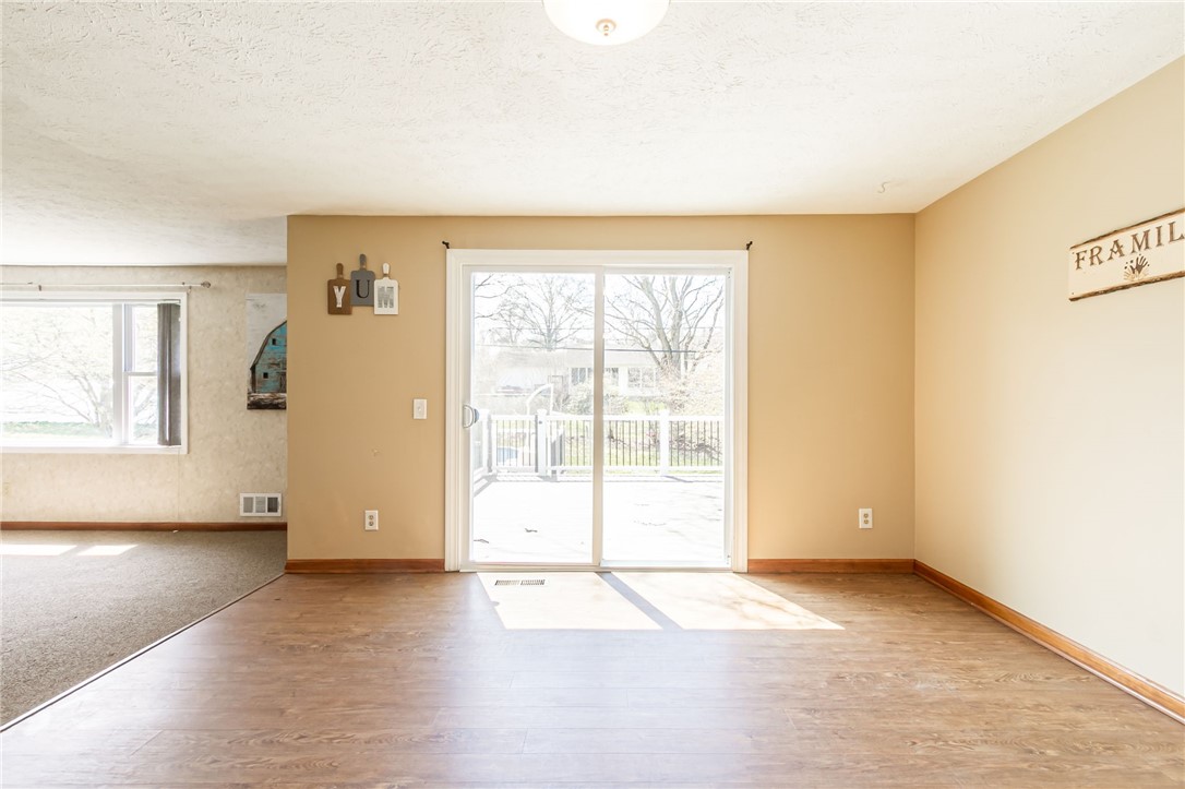 299 Fairport Road East Rochester, NY 14445 - Photo 20 of 48