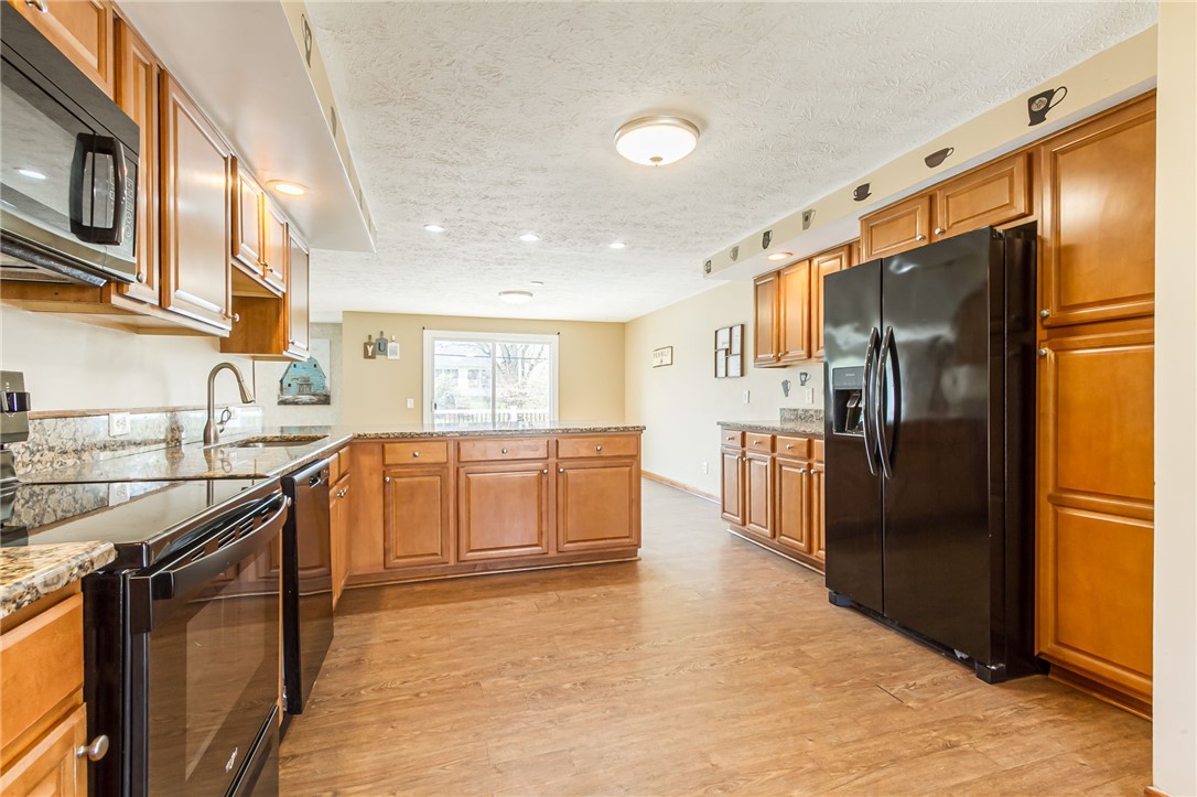 299 Fairport Road East Rochester, NY 14445 - Photo 24 of 48