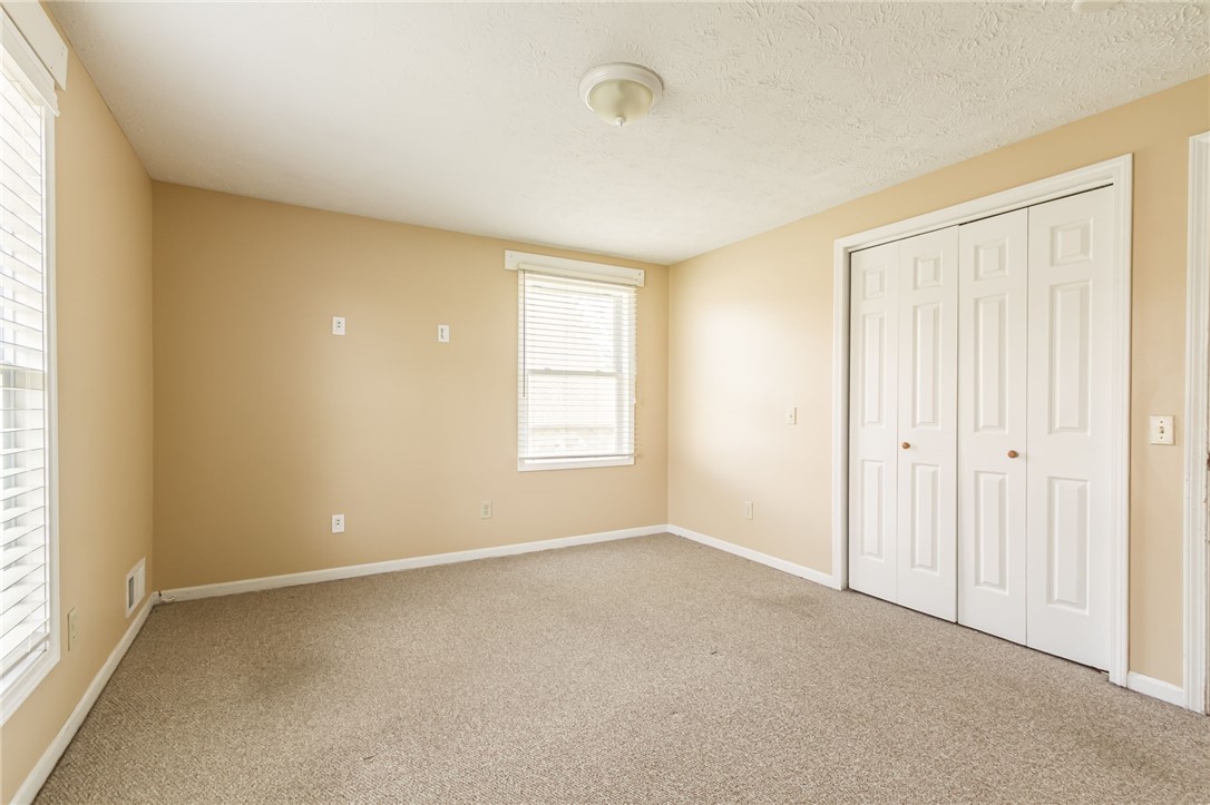 299 Fairport Road East Rochester, NY 14445 - Photo 29 of 48