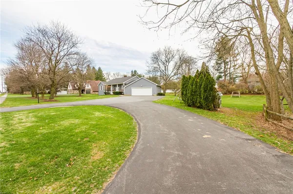 $289,000 | 299 Fairport Road, Pittsford, NY 14445