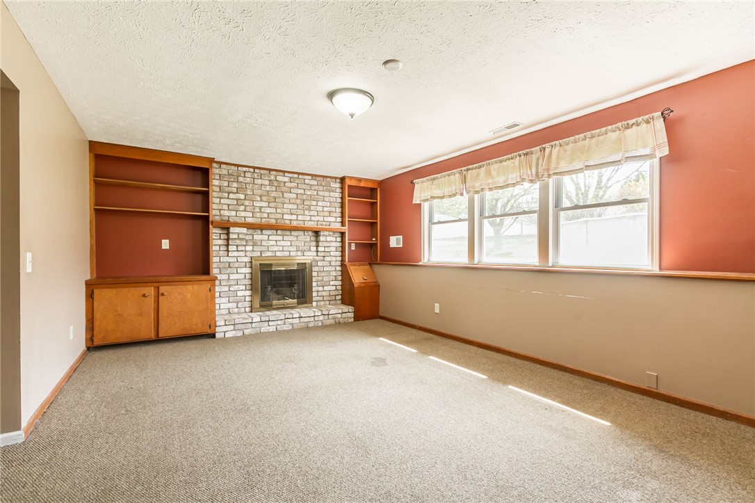 299 Fairport Road East Rochester, NY 14445 - Photo 33 of 48