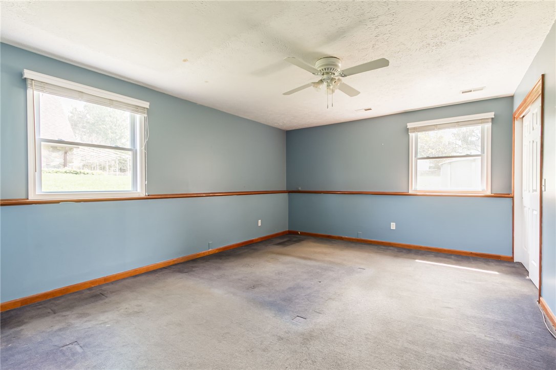 299 Fairport Road East Rochester, NY 14445 - Photo 35 of 48