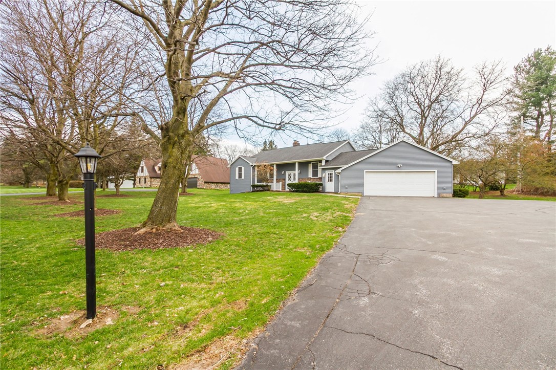 299 Fairport Road East Rochester, NY 14445 - Photo 5 of 48