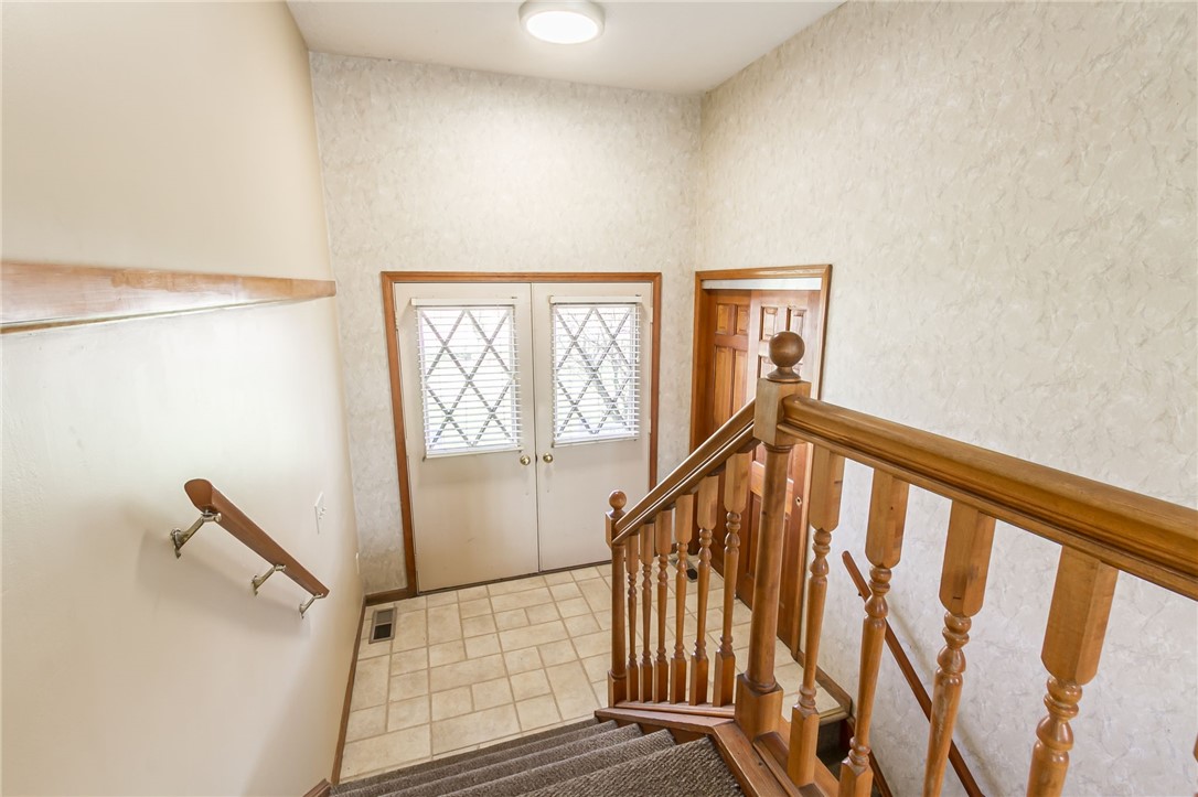 299 Fairport Road East Rochester, NY 14445 - Photo 10 of 48