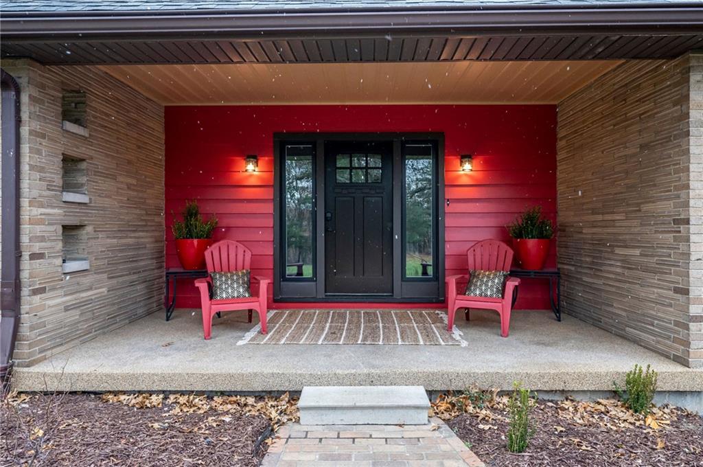 630 Bascom Avenue Pittsburgh, PA 15212 - Photo 2 of 25 a view of a door with a bench and couch