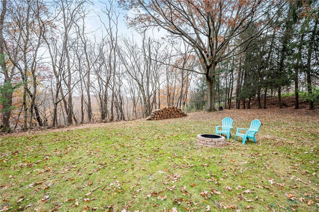 630 Bascom Avenue Pittsburgh, PA 15212 - Photo 24 of 25 a backyard of a house with lots of green space