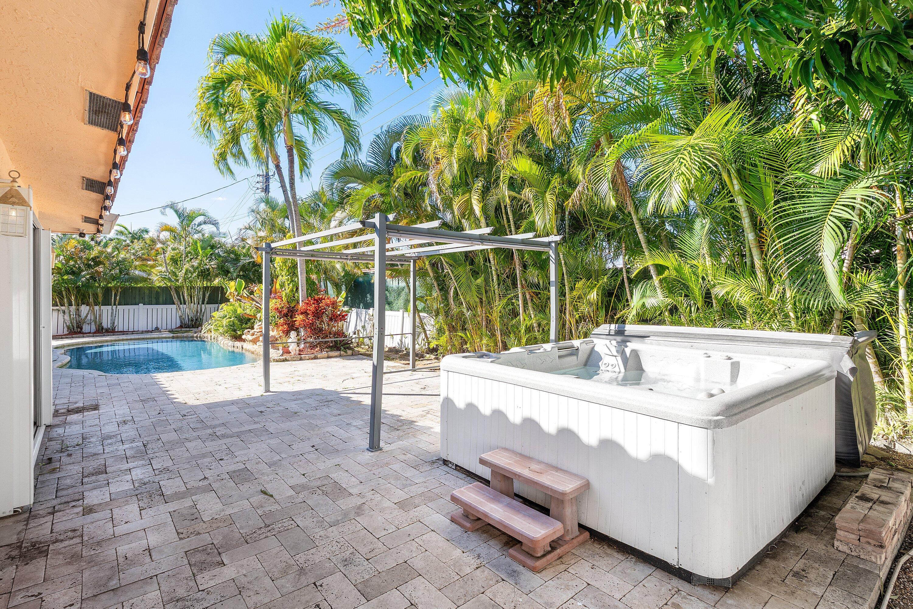 451 Northeast 25th Terrace Boca Raton, FL 33431 - Photo 33 of 47 451 NE 25 Terrace (36)