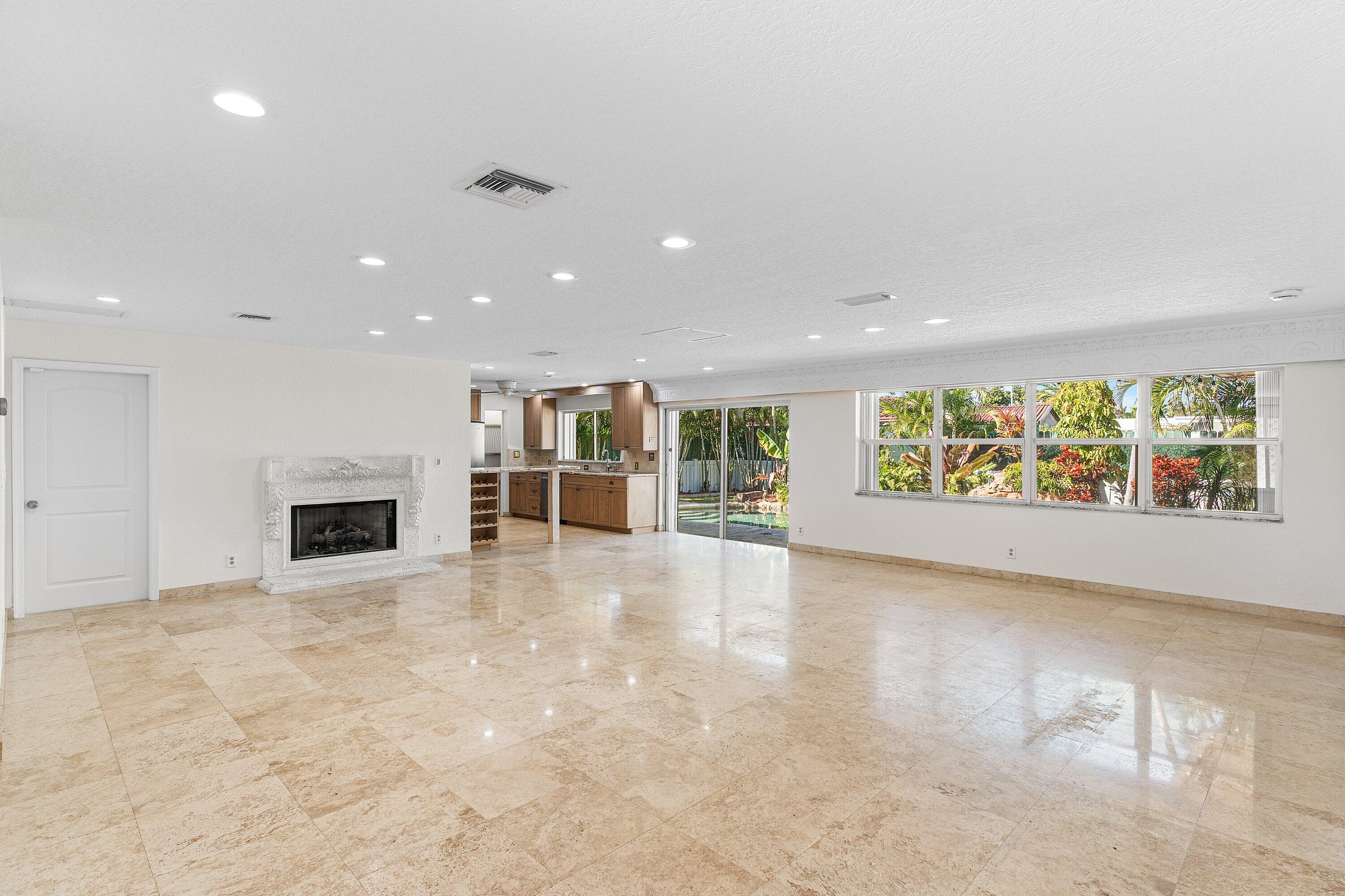 451 Northeast 25th Terrace Boca Raton, FL 33431 - Photo 10 of 47 451 NE 25 Terrace (8)