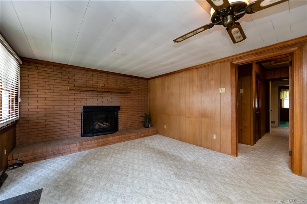 1406 Shearers Road Mooresville, NC 28115 - Photo 11 of 44 Gallery Image 11