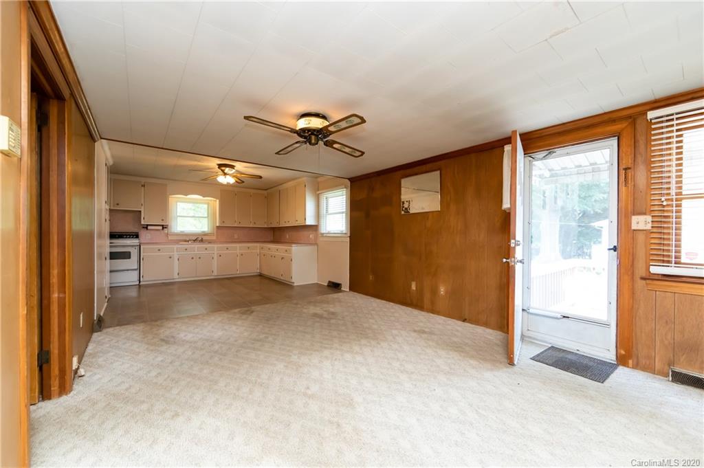 1406 Shearers Road Mooresville, NC 28115 - Photo 13 of 44 Gallery Image 13