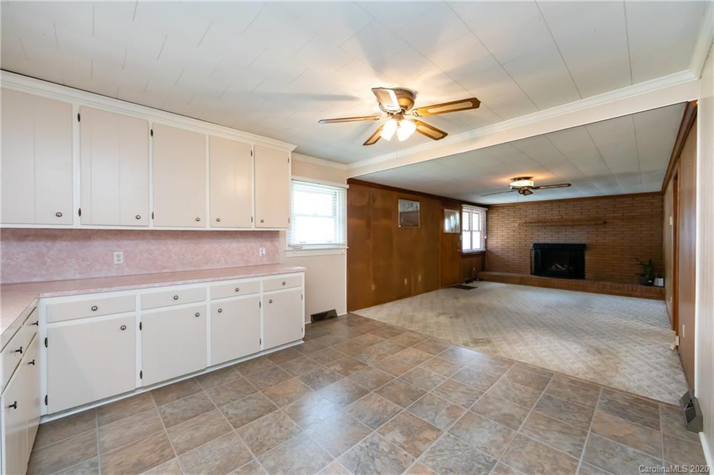 1406 Shearers Road Mooresville, NC 28115 - Photo 19 of 44 Gallery Image 19