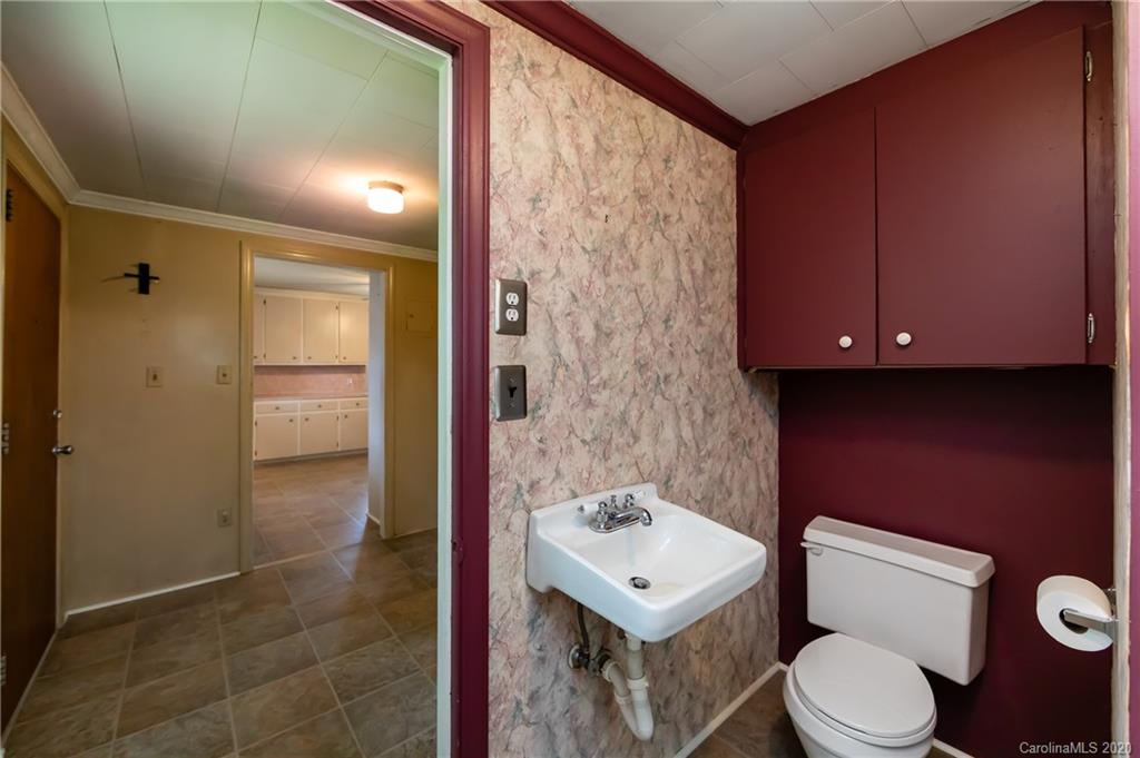 1406 Shearers Road Mooresville, NC 28115 - Photo 23 of 44 Gallery Image 23