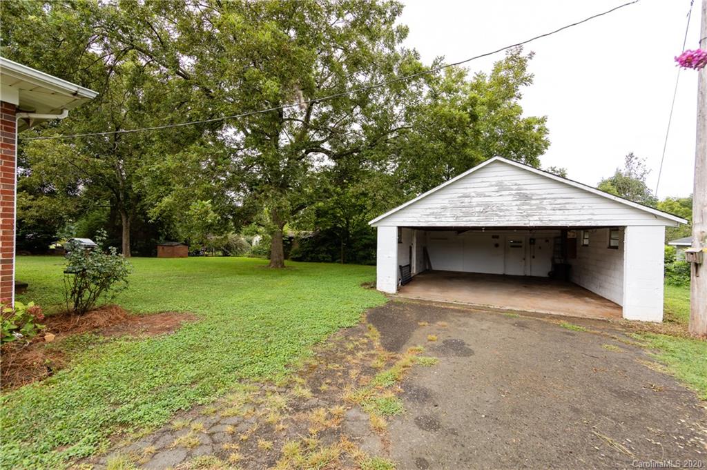 1406 Shearers Road Mooresville, NC 28115 - Photo 36 of 44 Gallery Image 36