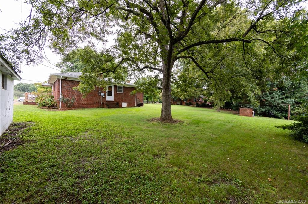 1406 Shearers Road Mooresville, NC 28115 - Photo 37 of 44 Gallery Image 37