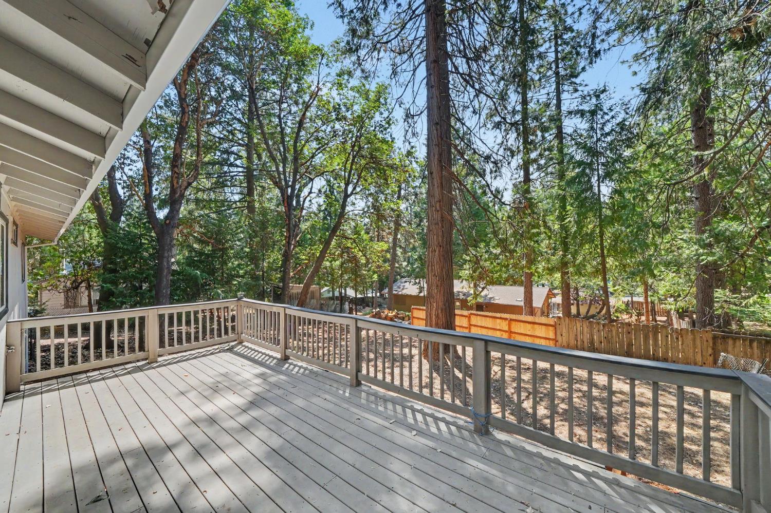 27094 Barton Road Pioneer, CA 95666 - Photo 5 of 31 Gallery Image 5
