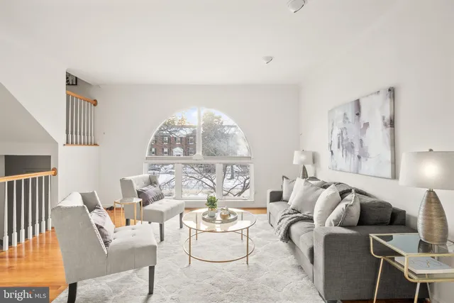 $1,175,000 | 415 Commonwealth Avenue, Alexandria, VA 22301