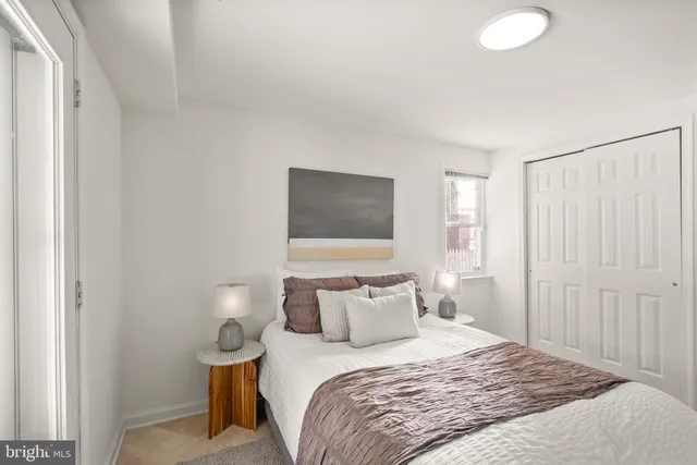 $1,175,000 | 415 Commonwealth Avenue, Alexandria, VA 22301