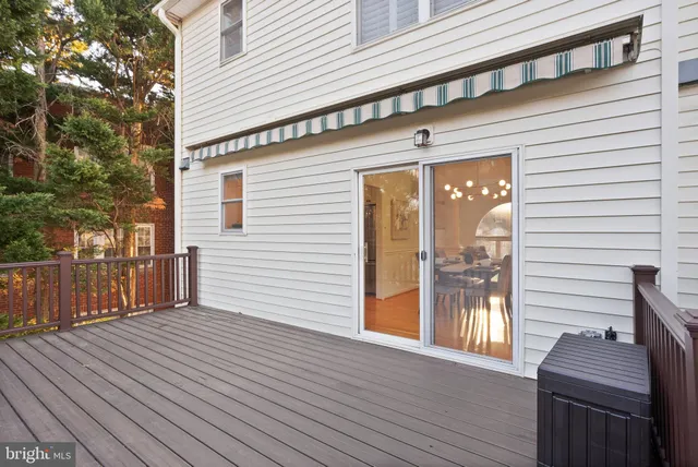 $1,175,000 | 415 Commonwealth Avenue, Alexandria, VA 22301