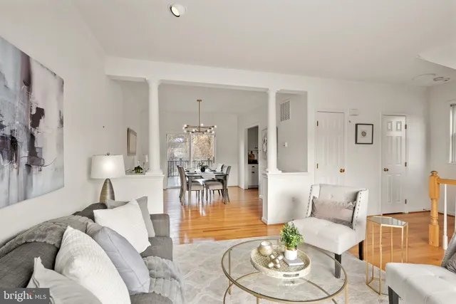 $1,175,000 | 415 Commonwealth Avenue, Alexandria, VA 22301