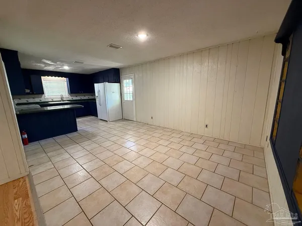 $1,850 | 4801 Berryhill Road, Milton, FL 32570