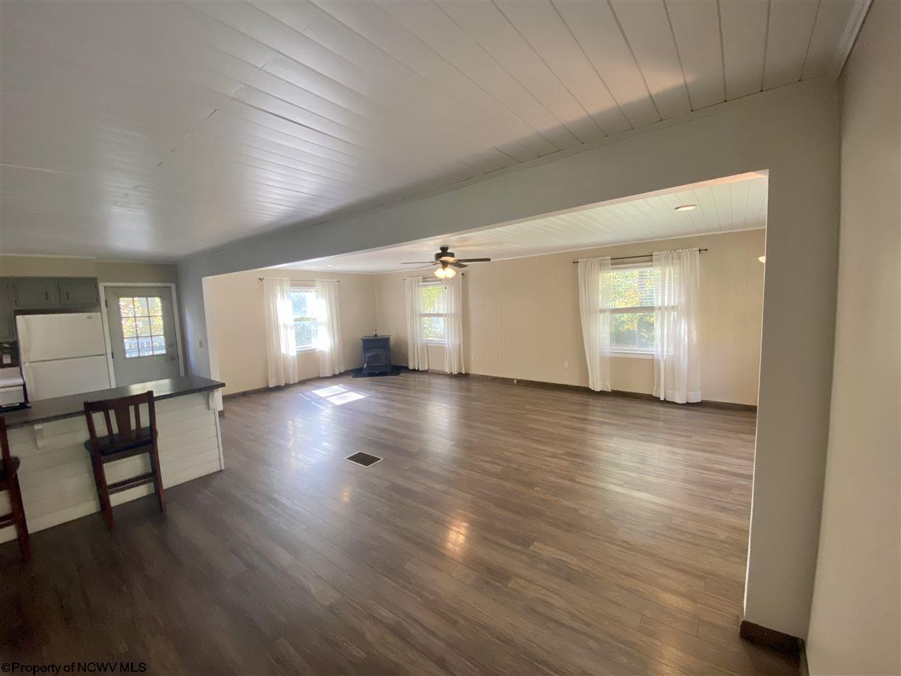 79 Country Club Road Terra Alta, WV 26764 - Photo 11 of 15 Gallery Image 11