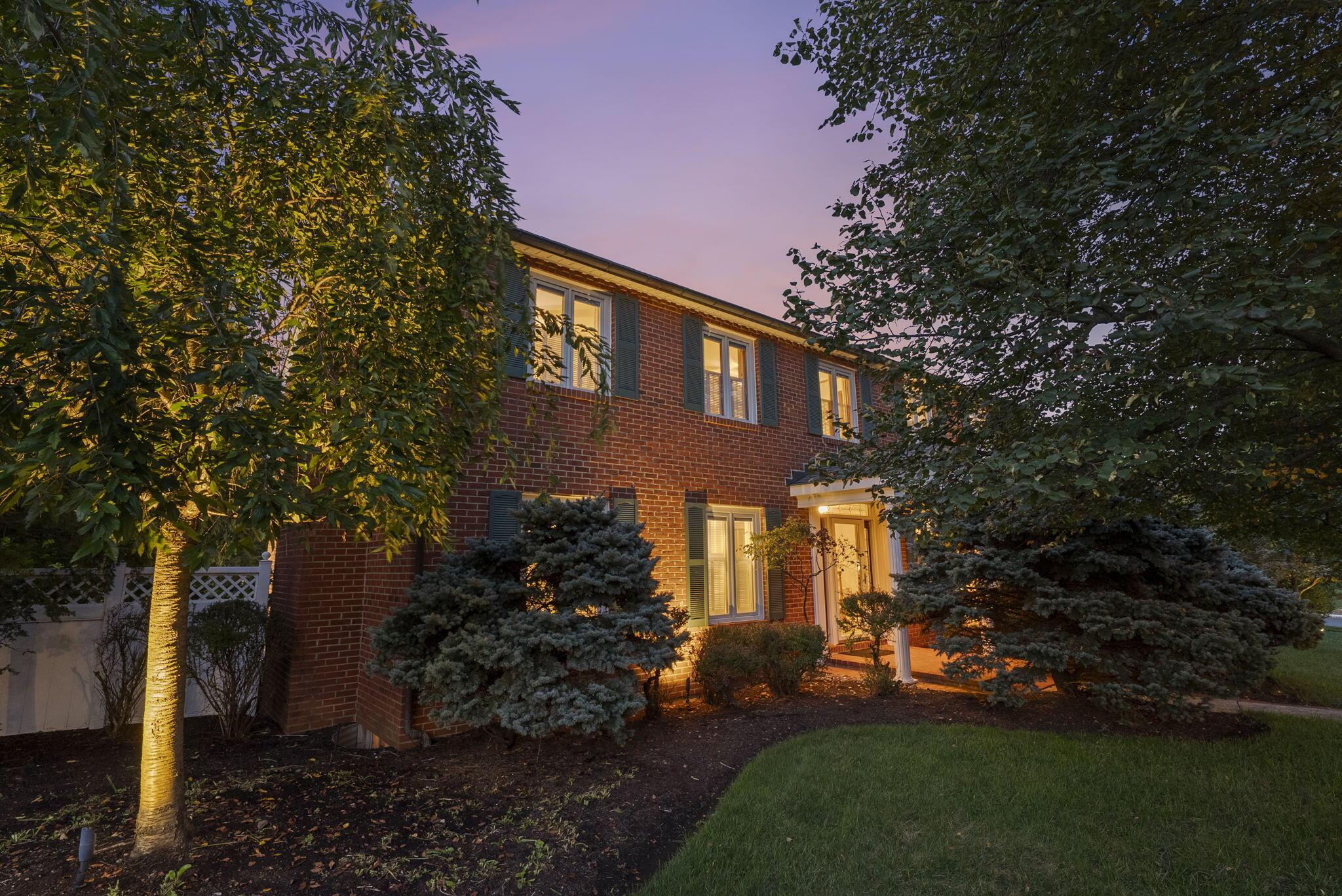 2560 Chartwell Road Columbus, OH 43220 - Photo 56 of 57 2560 Chartwell