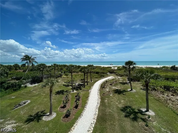 $1,450,000 | 497 East Gulf Drive, Unit 4, Sanibel, FL 33957