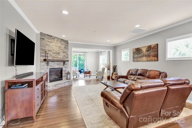 $848,000 | 637 Birchway Drive, Fort Mill, SC 29715