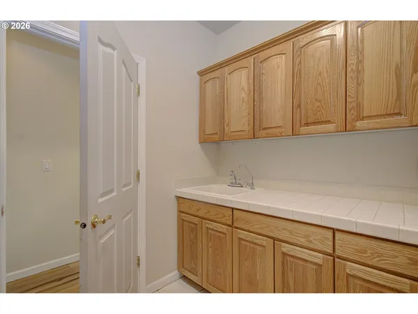 $550,000 | 1615 Sisters Court Northwest, Salem, OR 97304