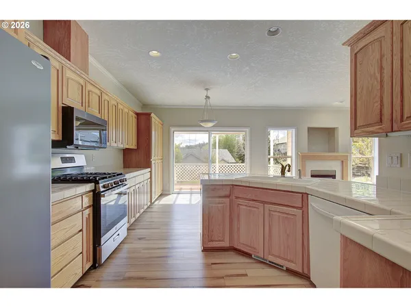 $550,000 | 1615 Sisters Court Northwest, Salem, OR 97304