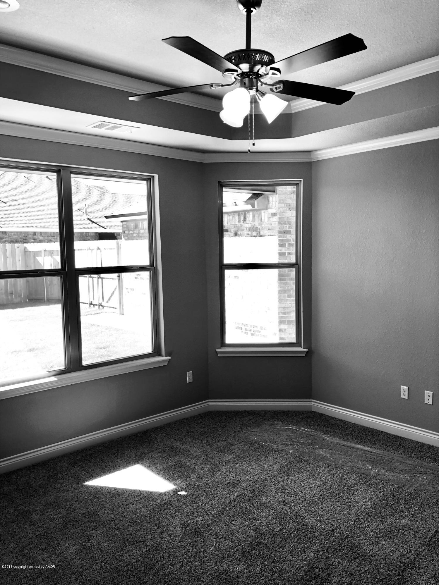 9101 Staten Amarillo, TX 79119 - Photo 11 of 21 IMG-1897