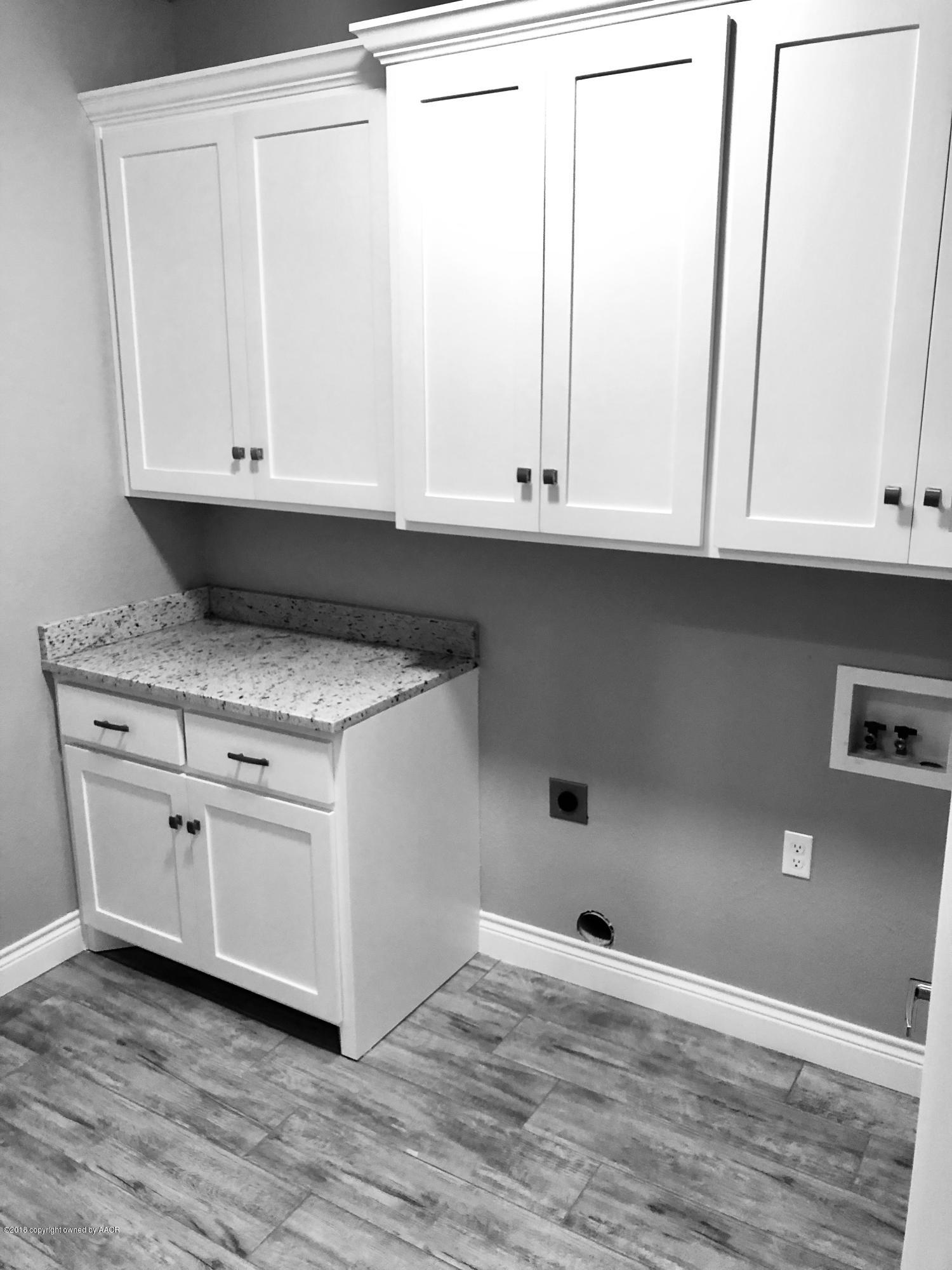9101 Staten Amarillo, TX 79119 - Photo 12 of 21 IMG-1898
