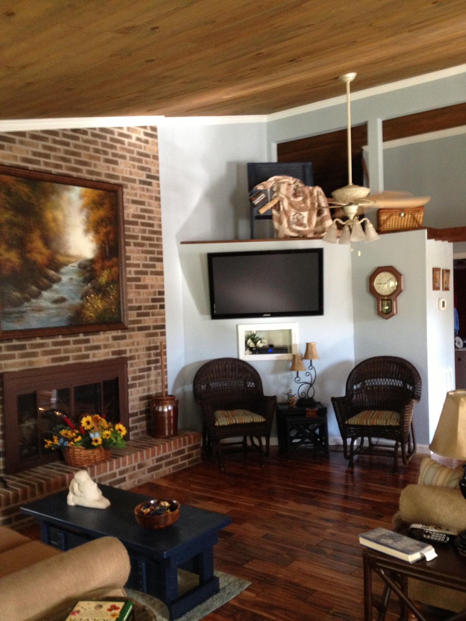 1470 River Road Kingston, TN 37763 - Photo 6 of 32 LR w Fireplace