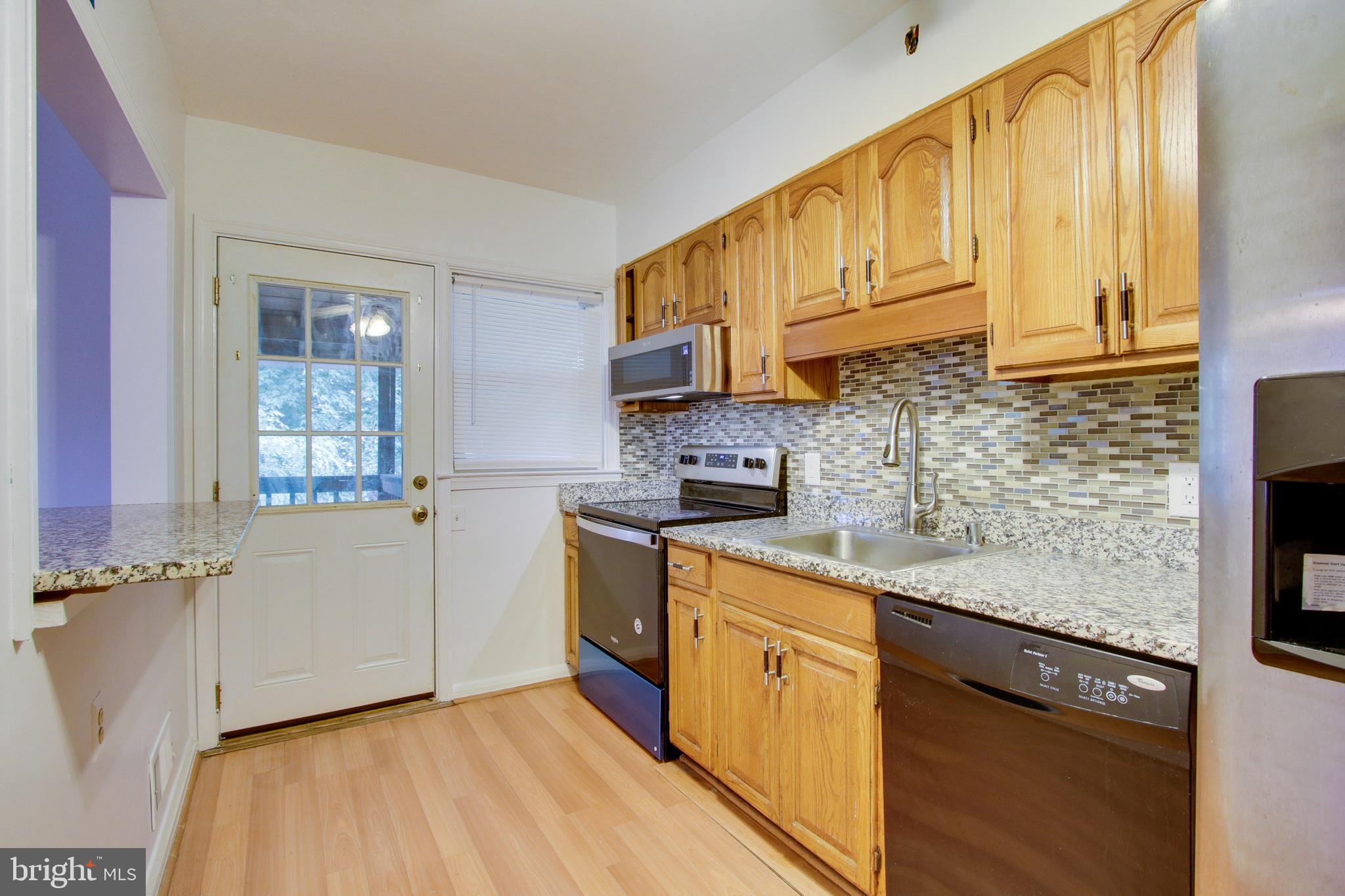 611 Braeside Road Baltimore, MD 21229 - Photo 9 of 23