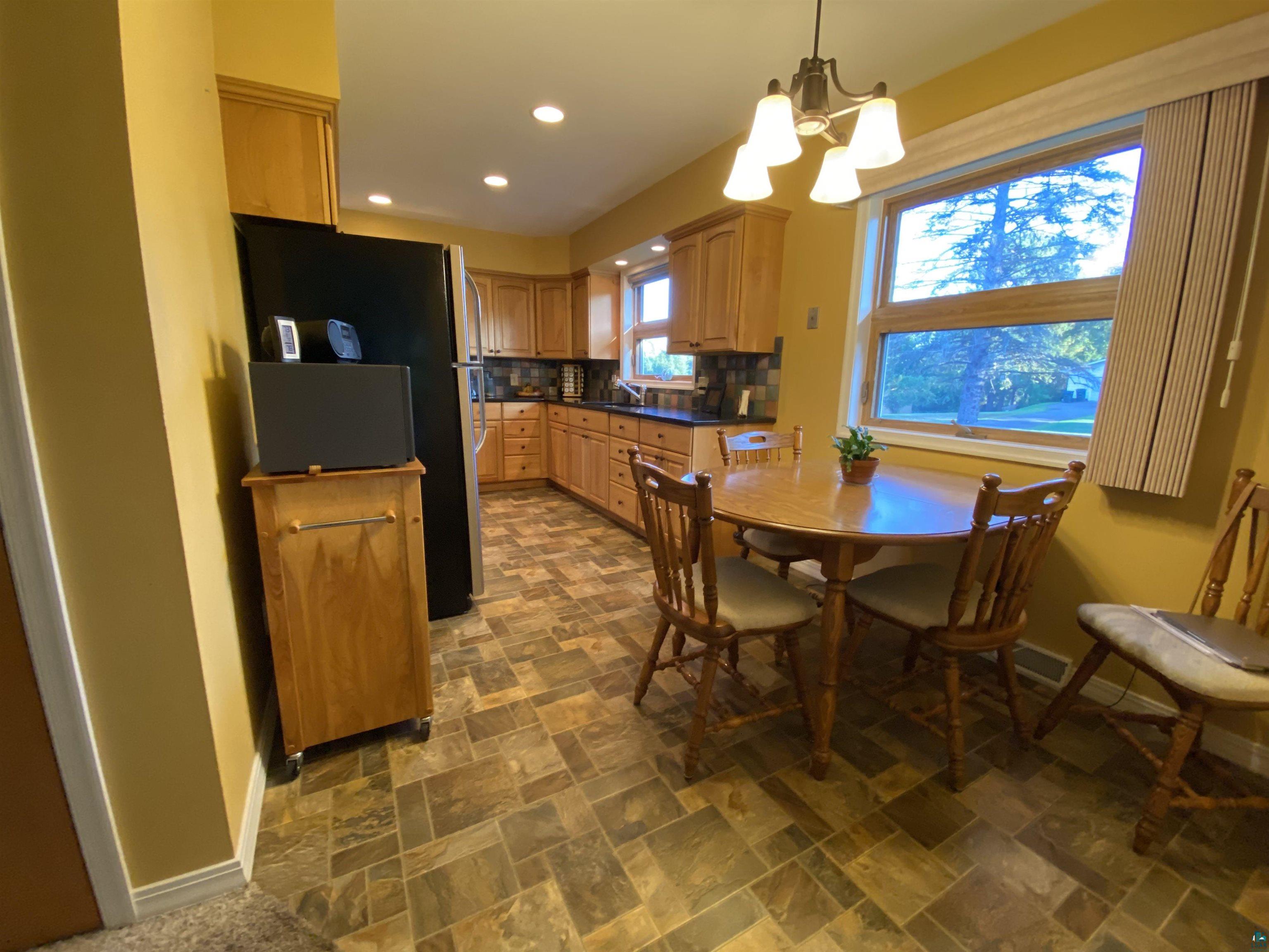 9 Ridge Road Esko, MN 55733 - Photo 4 of 21 Gallery Image 4