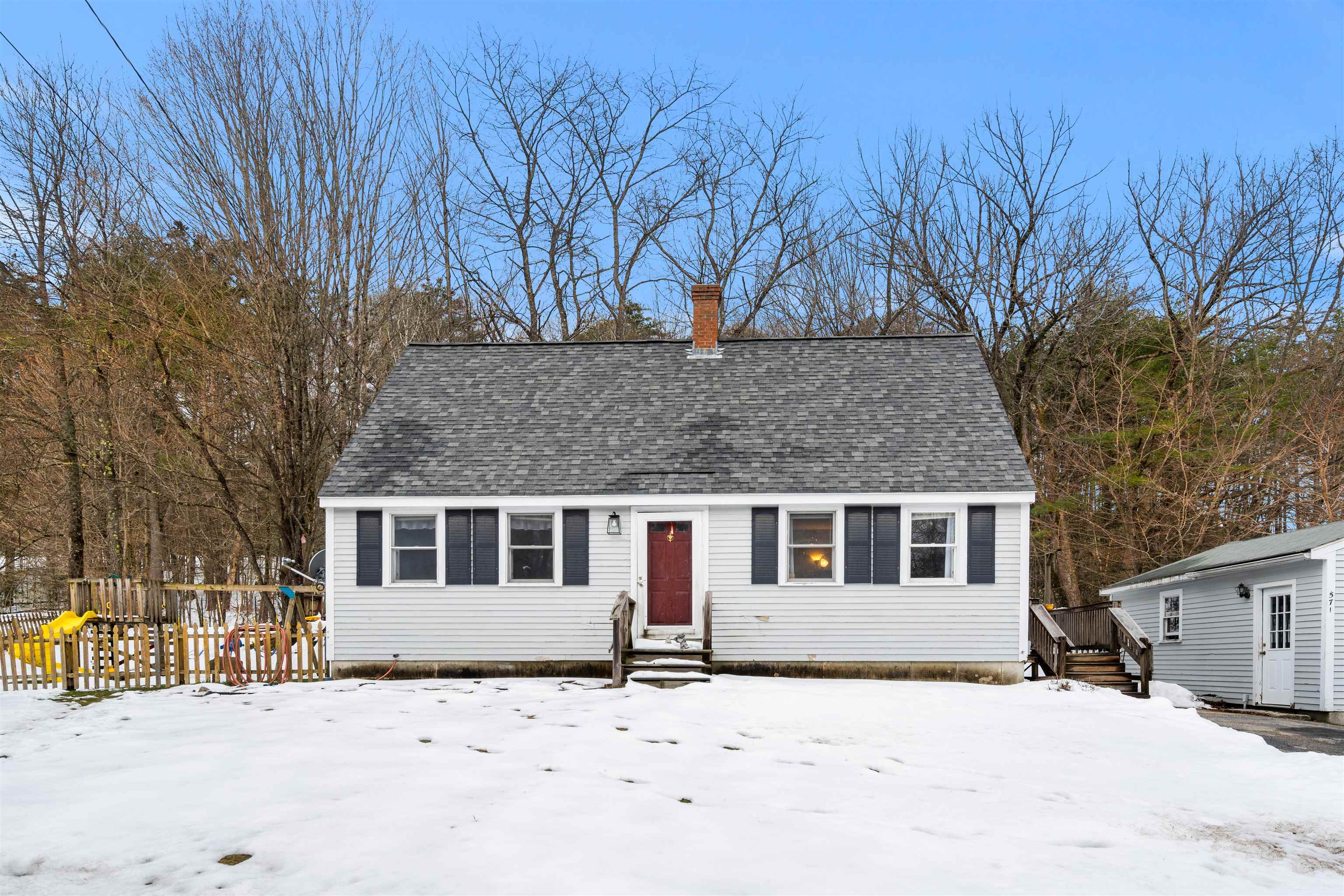 571 Rush Road Henniker, NH 03242 - Photo 13 of 32