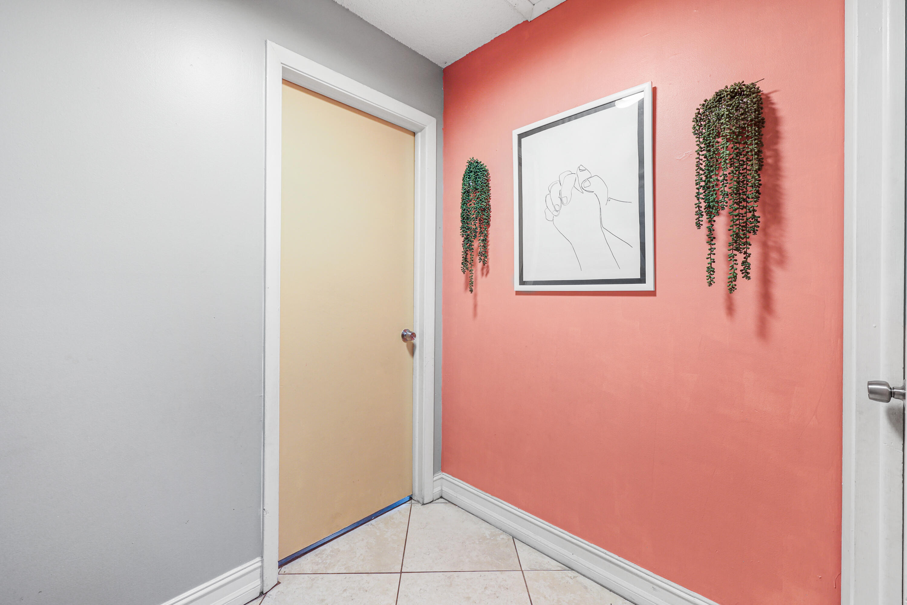 7527 Southwest 7th Street North Lauderdale, FL 33068 - Photo 17 of 34 a view of an front door