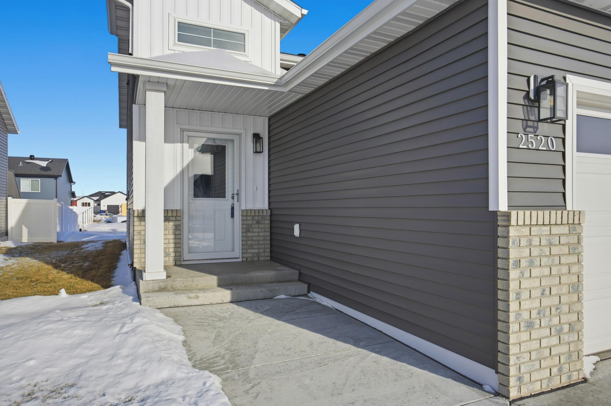 2520 37th Avenue South Moorhead, MN 56560 - Photo 3 of 28